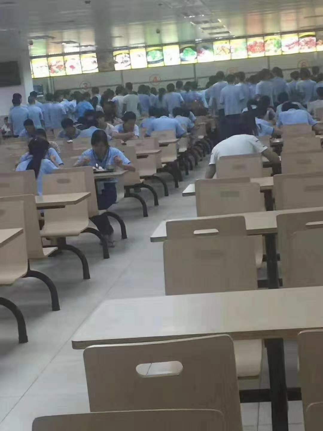 广东东莞东莞电子厂招工:纯工价26元每小时,月工时280-3