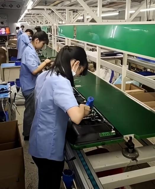 苏州虎丘区急缺电子厂普工,小时工34/h.340/天长期工综