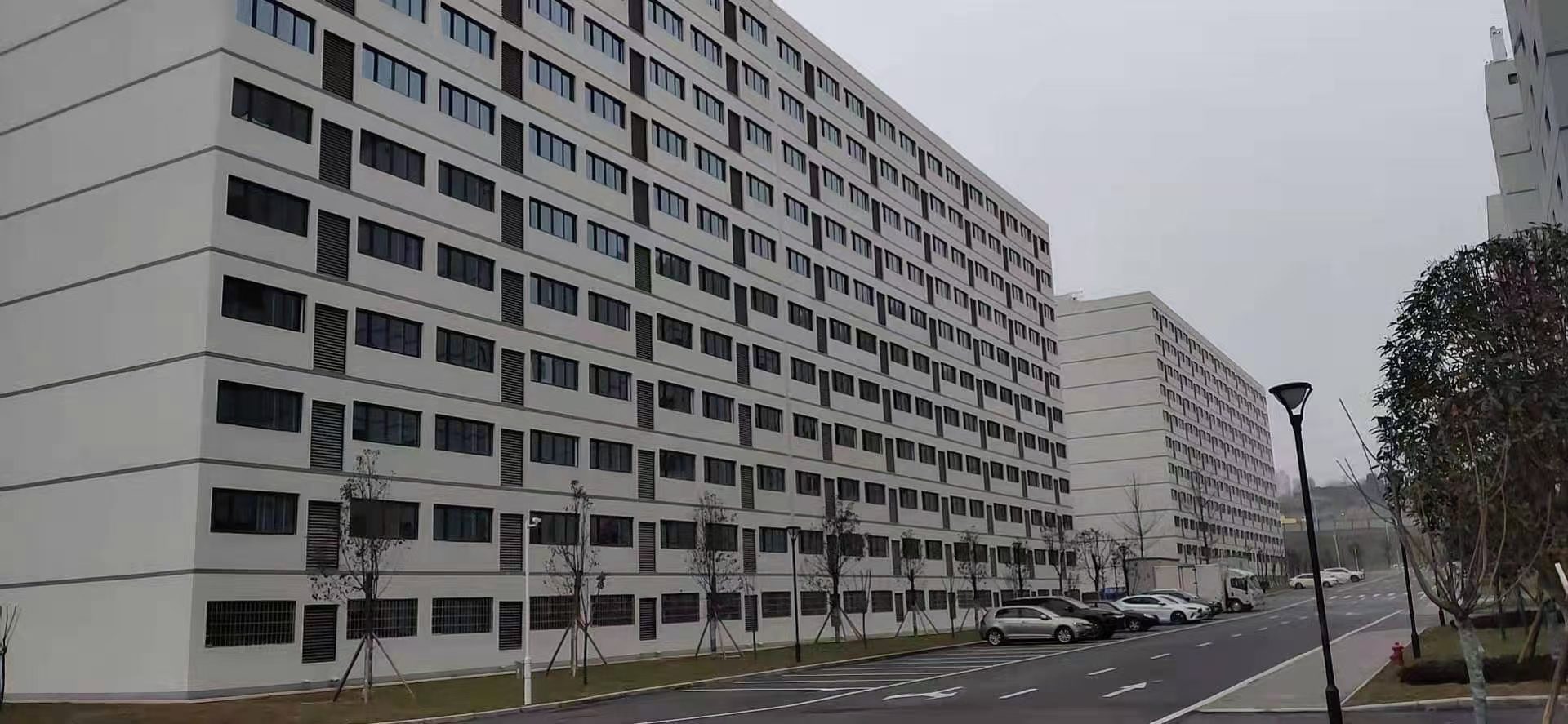 重庆沙坪坝区重庆主城电子厂,月收入7000-9000,包吃包