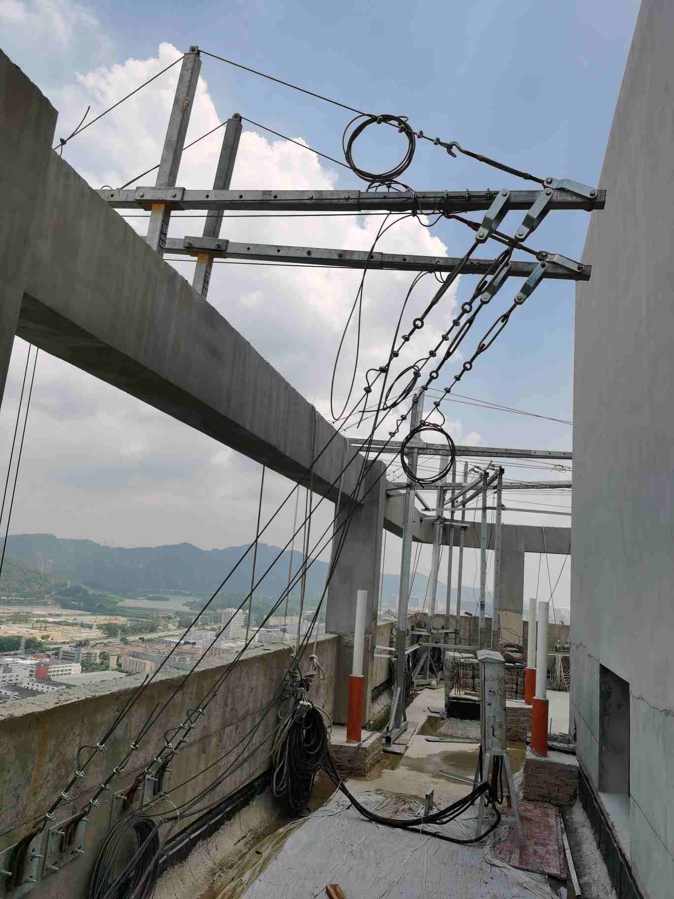 深圳宝安区沙井最近需要安装吊篮7台!有非标,有正常安装,耍起